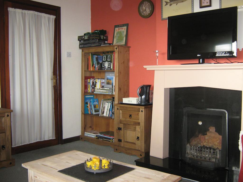 Slieve Elva B&B Лисдунварна Экстерьер фото