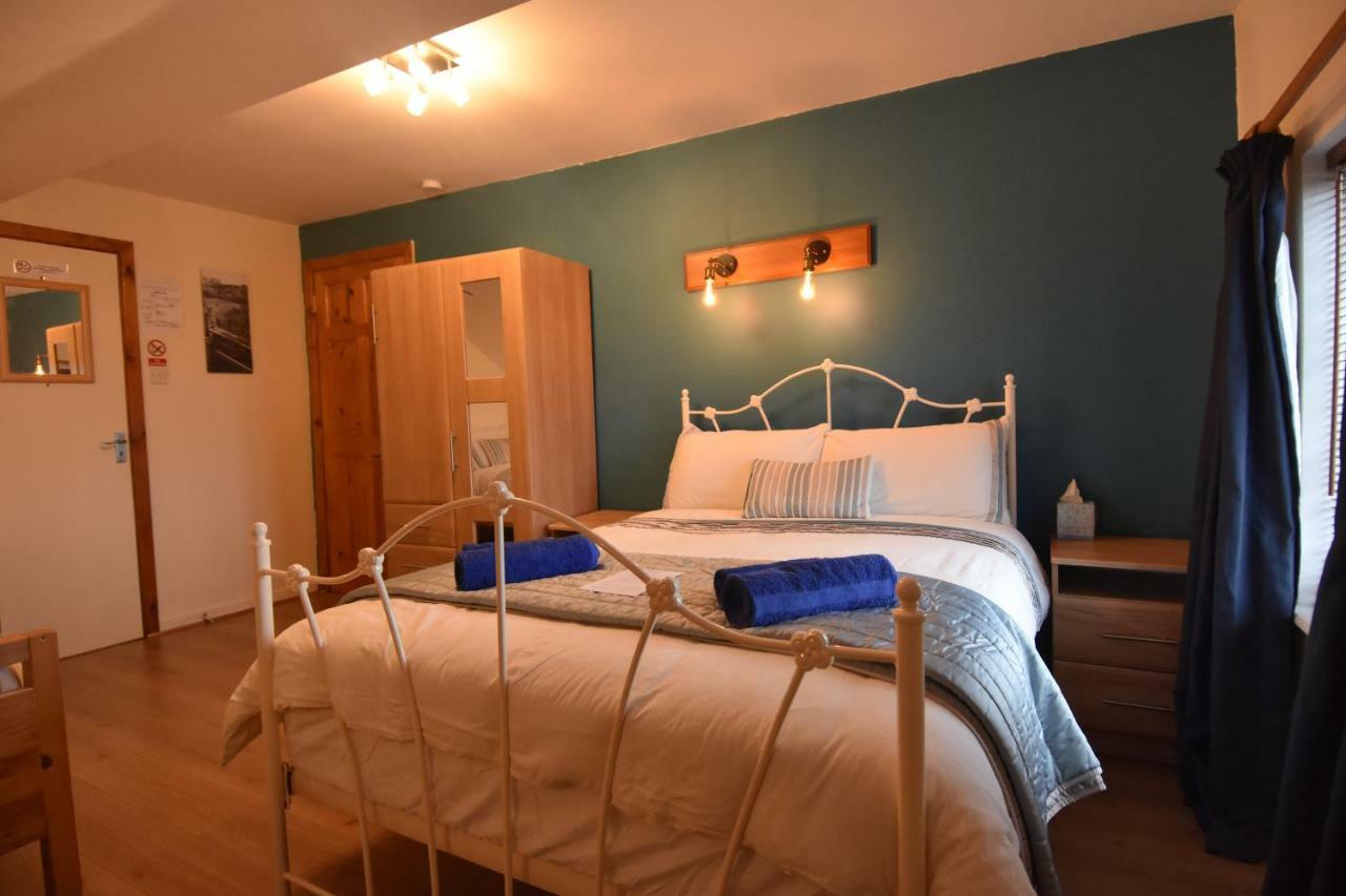 Slieve Elva B&B Лисдунварна Экстерьер фото